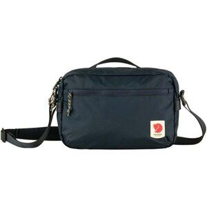 Lightweight crossbody bag 3L recycled nylon travel gear bag adjustable strap pur